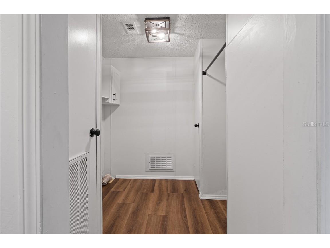 1431 SE 29th Terrace Gainesville FL 32641 GC534028 image18