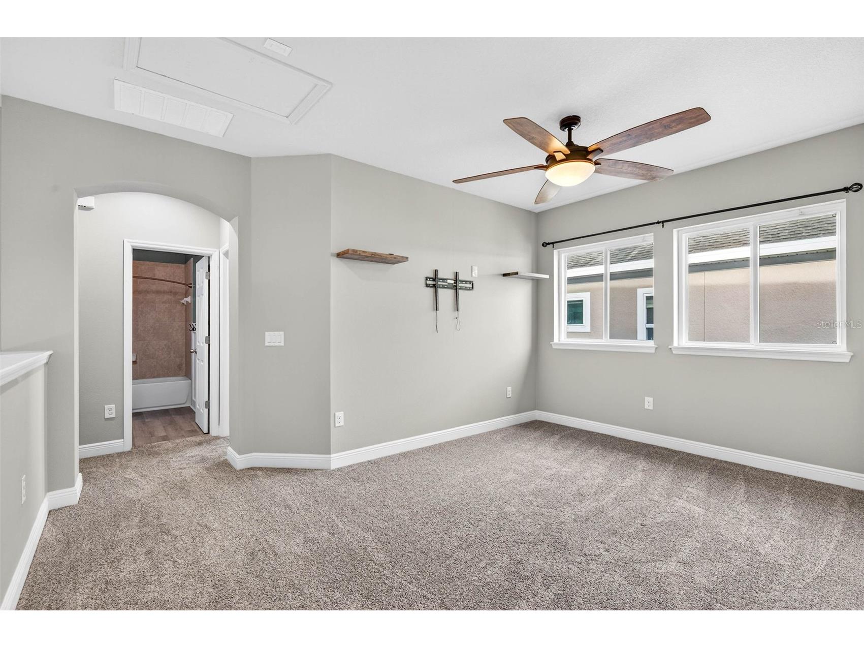 14310 Barrington Stowers Drive Lithia FL 33547 TB8513185 image35