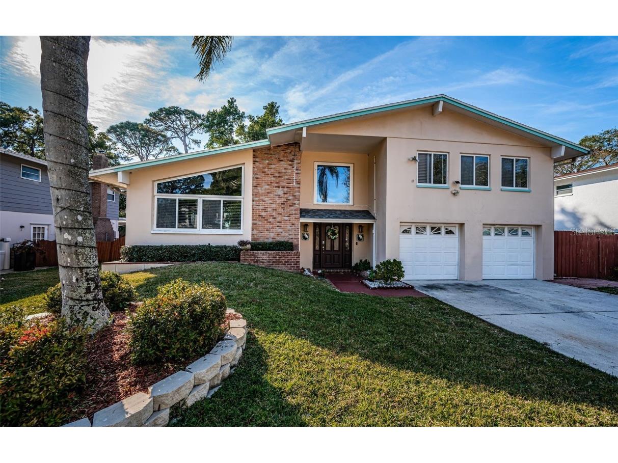 14311 83rd Place Seminole FL 33776 TB8369589 image1