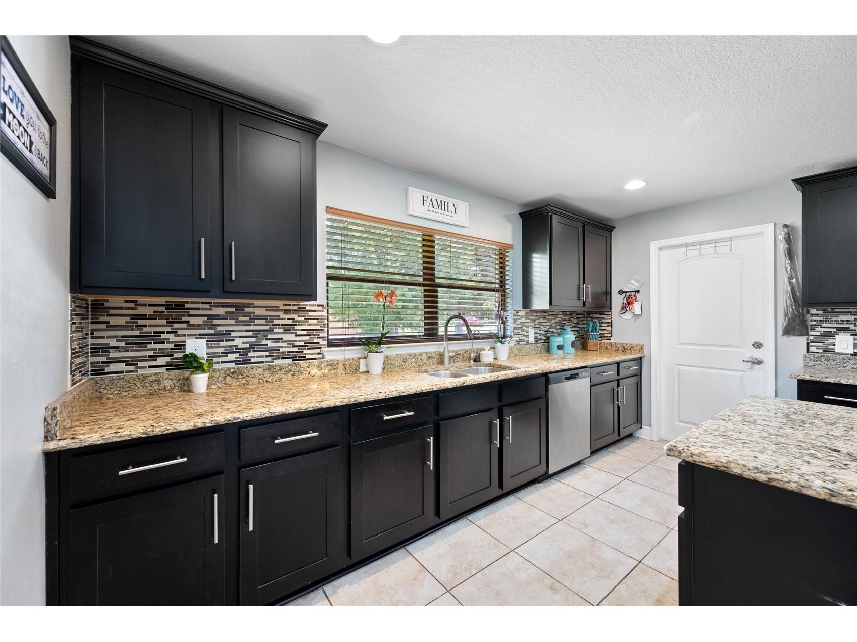 14311 Hill Country Lane Dade City FL 33525 TB8522598 image22