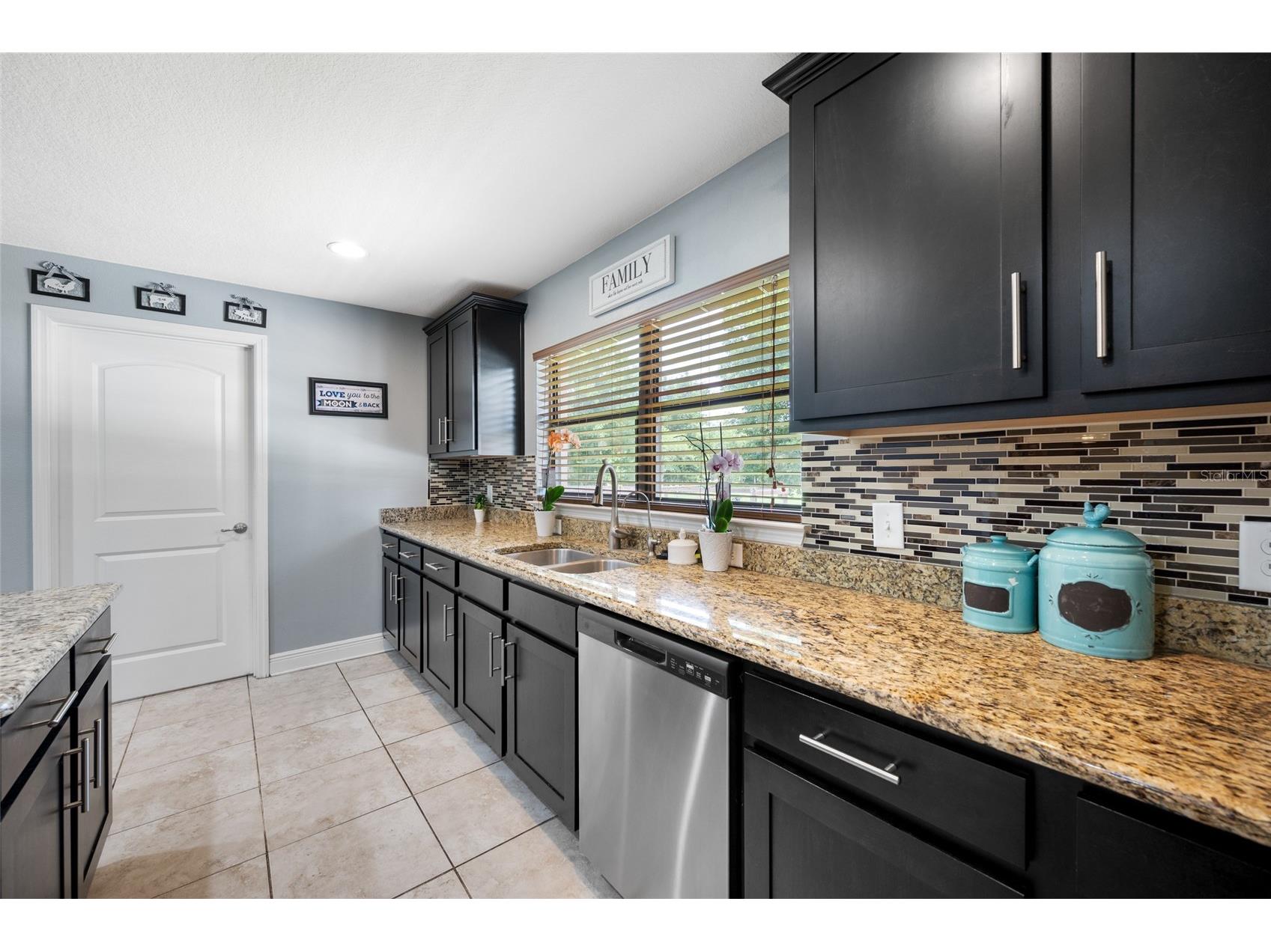 14311 Hill Country Lane Dade City FL 33525 TB8522598 image24