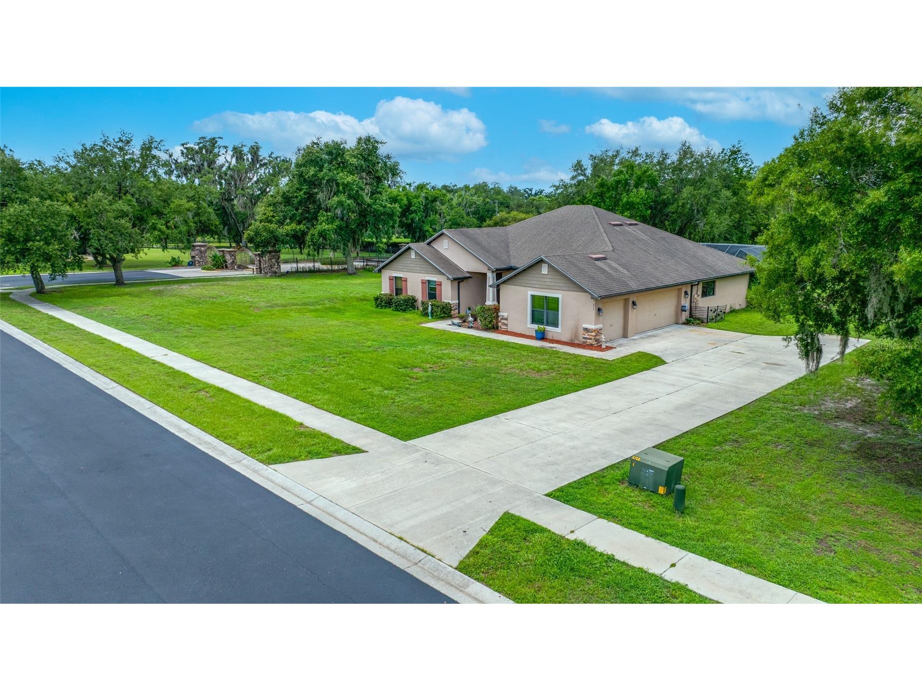 14311 Hill Country Lane Dade City FL 33525 TB8522598 image6