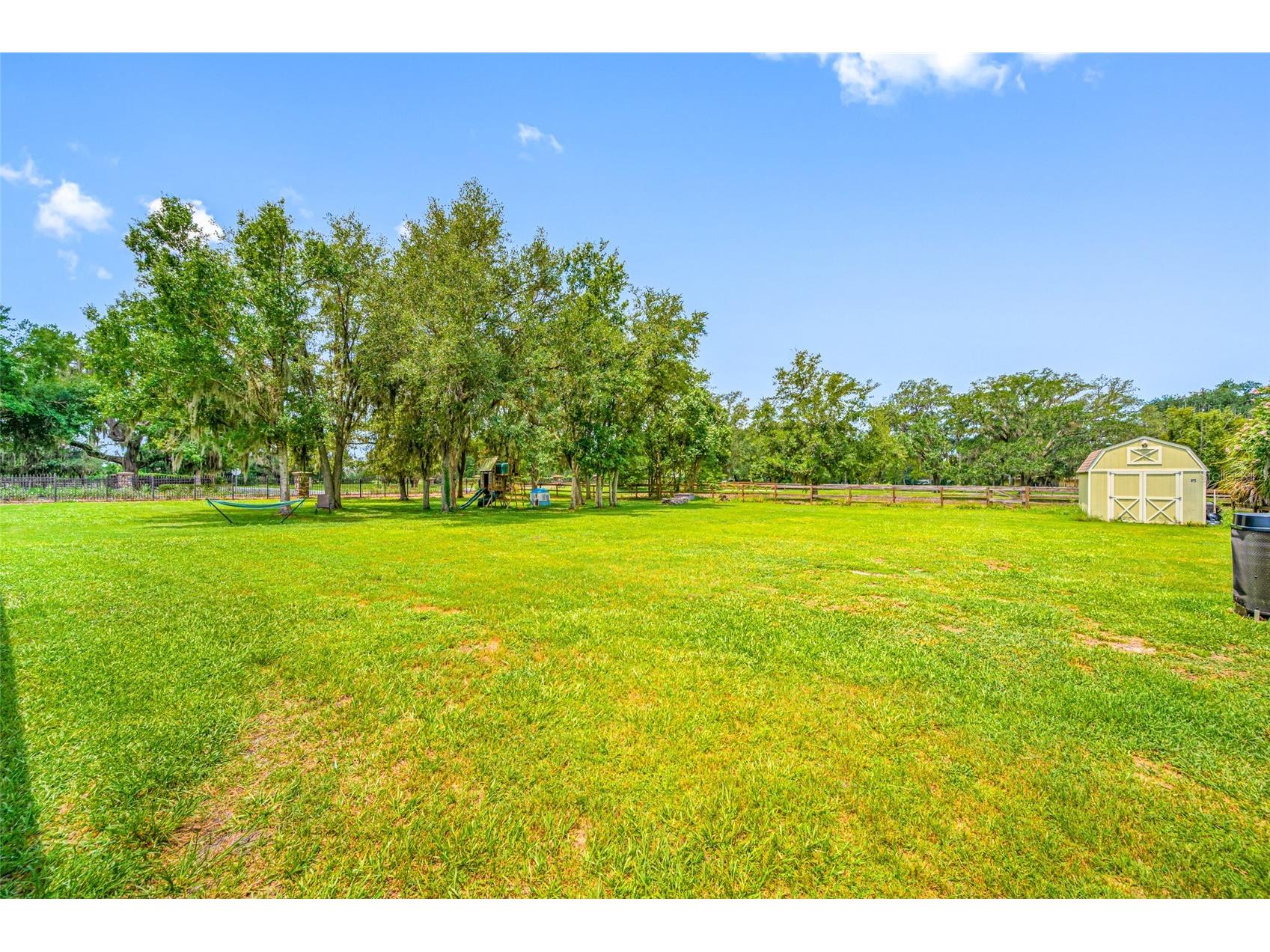 14311 Hill Country Lane Dade City FL 33525 TB8522598 image60