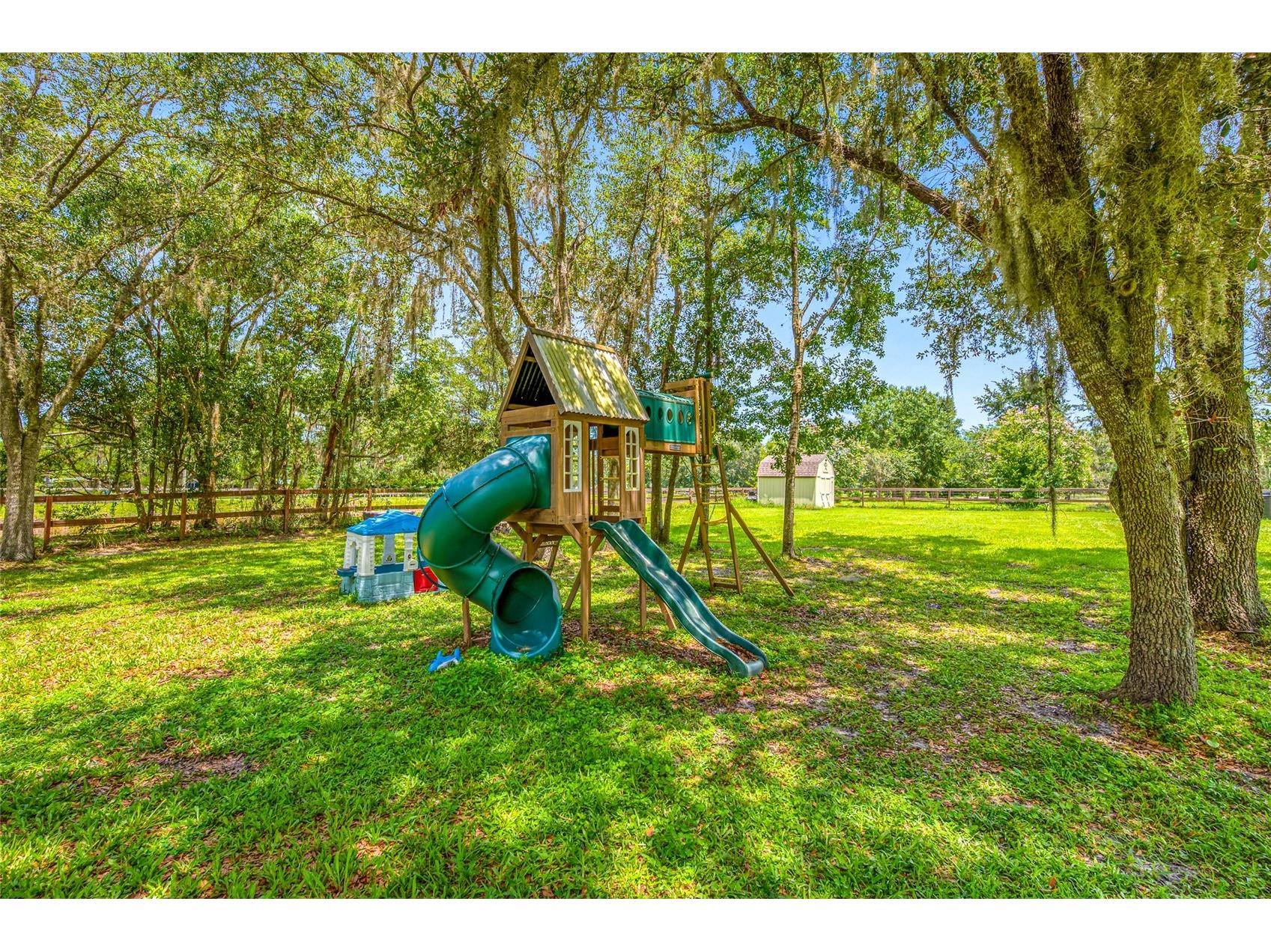 14311 Hill Country Lane Dade City FL 33525 TB8522598 image62