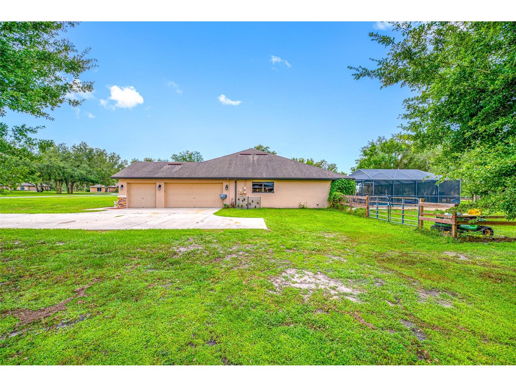 14311 Hill Country Lane Dade City FL 33525 TB8522598 image88