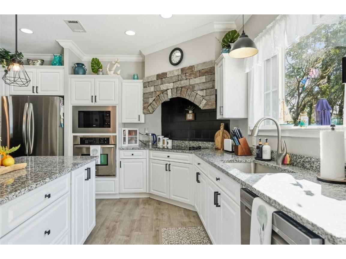 14315 Family Trail Hudson FL 34669 W7880839 image8