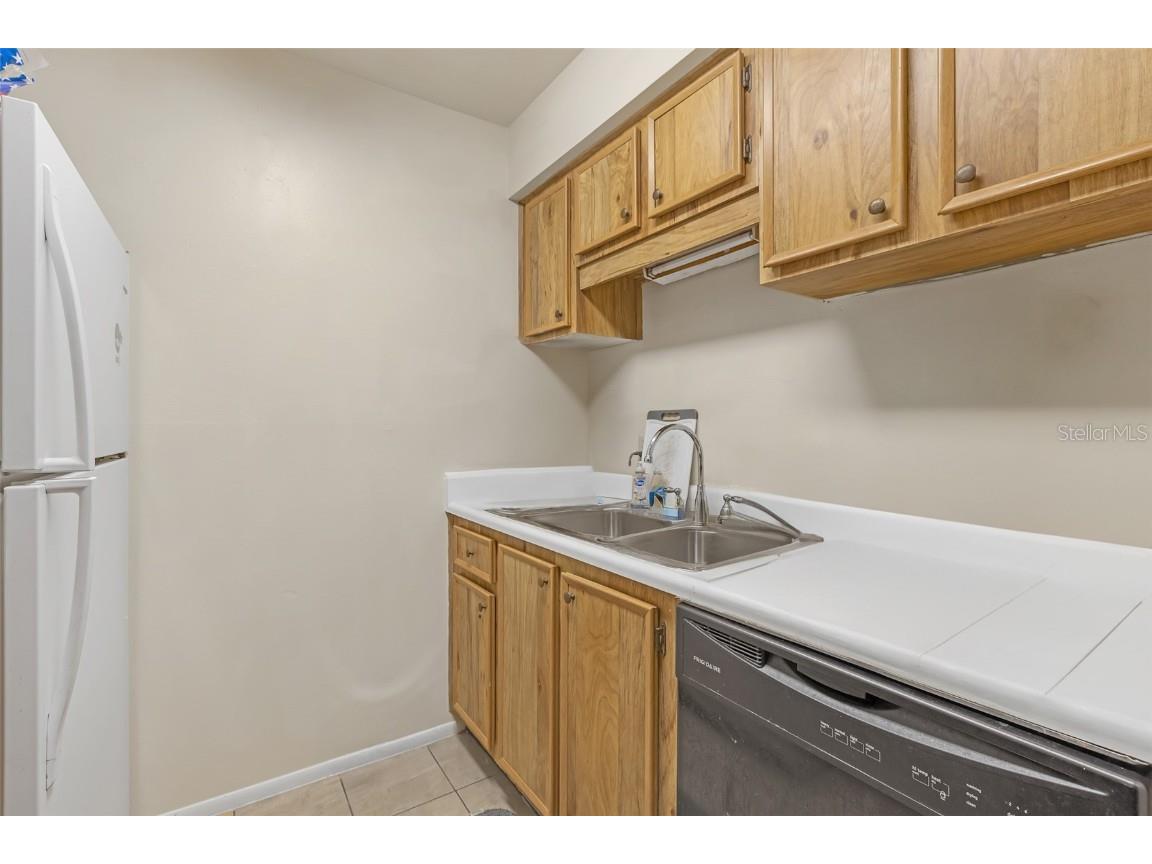 14317 Hanging Moss Circle #202 Tampa FL 33613 TB8382330 image5