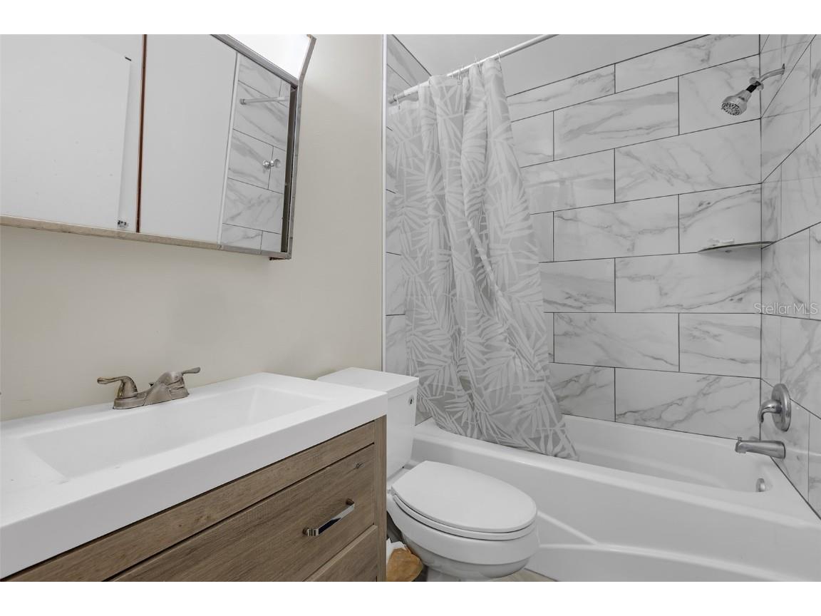 14317 Hanging Moss Circle #202 Tampa FL 33613 TB8382330 image8