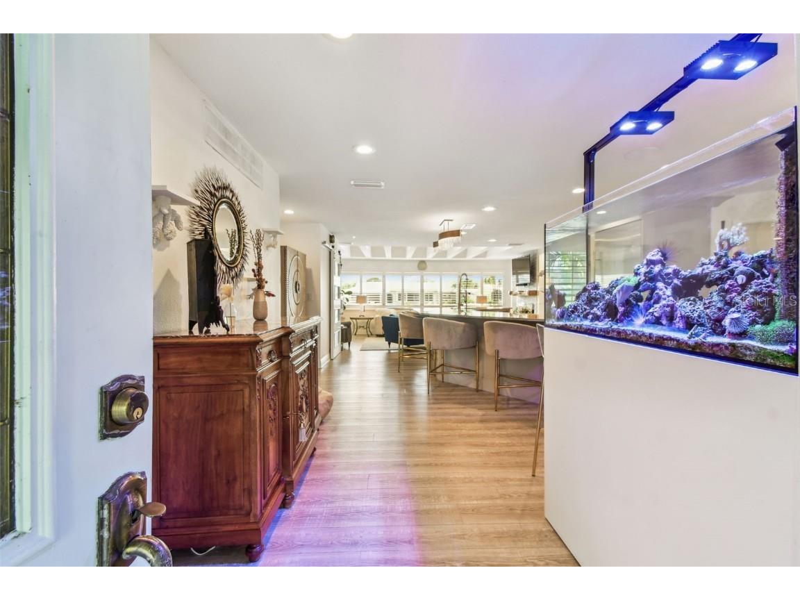 1432 50th Avenue NE Saint Petersburg FL 33703 TB8395985 image14