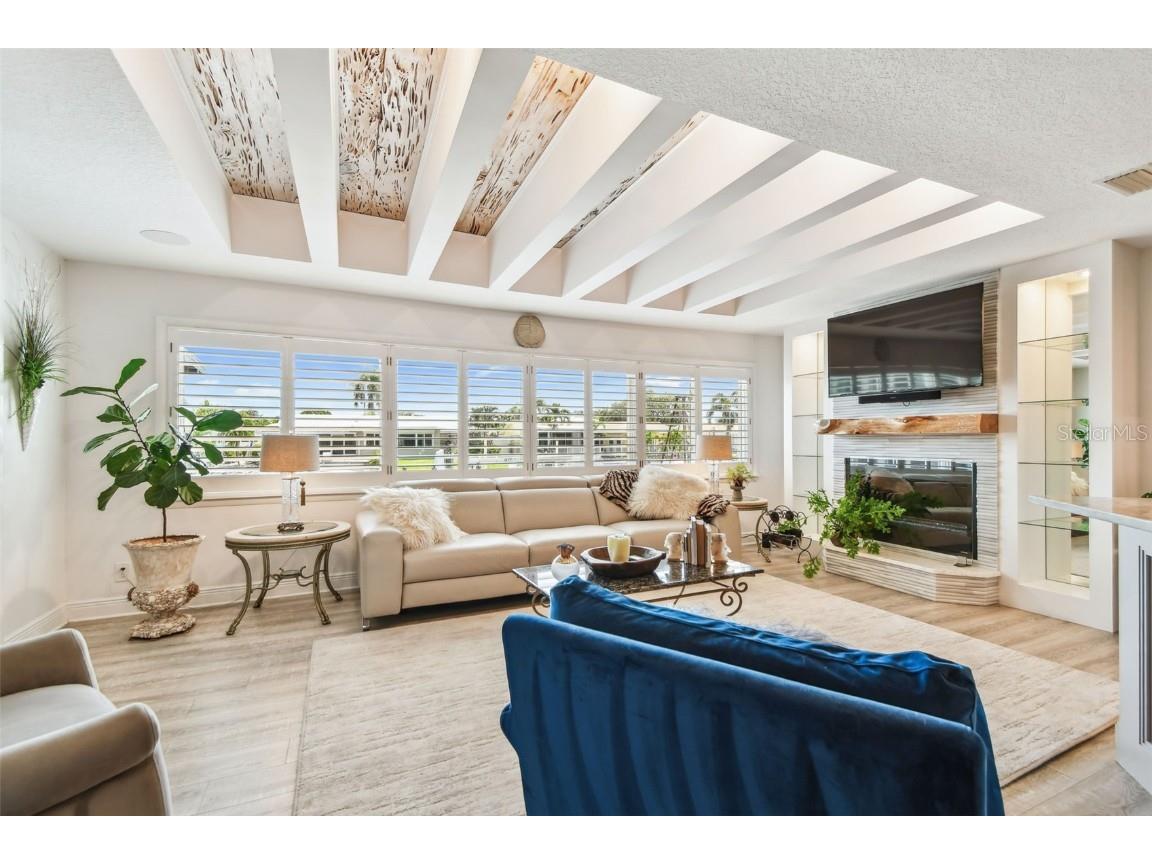 1432 50th Avenue NE Saint Petersburg FL 33703 TB8395985 image23