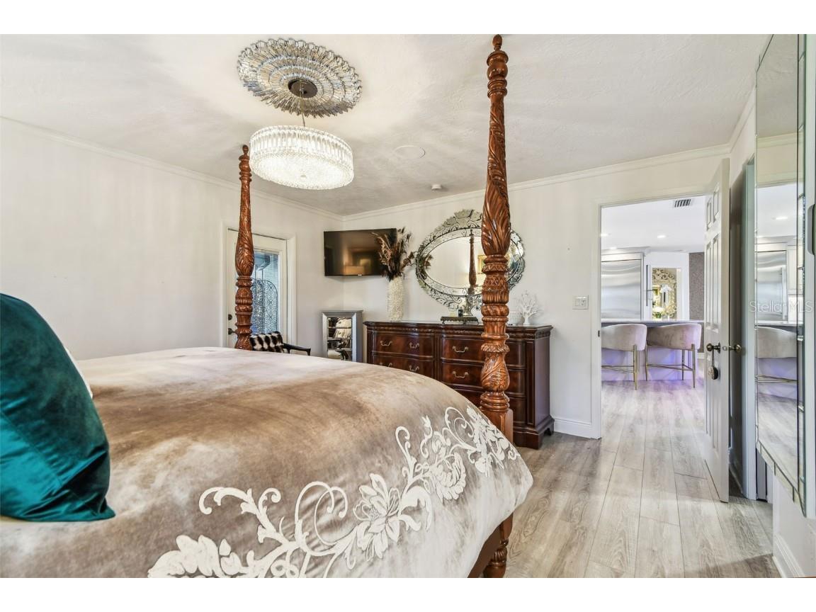 1432 50th Avenue NE Saint Petersburg FL 33703 TB8395985 image26