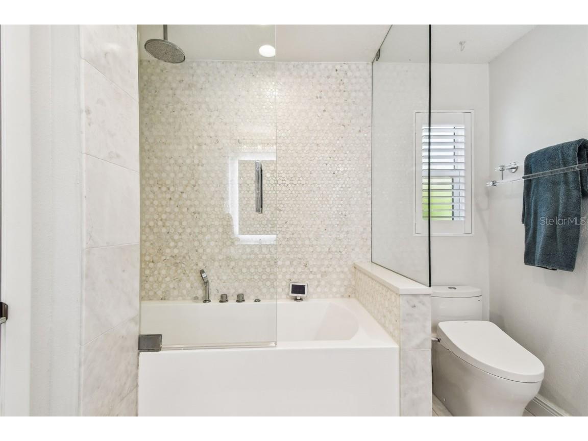 1432 50th Avenue NE Saint Petersburg FL 33703 TB8395985 image31