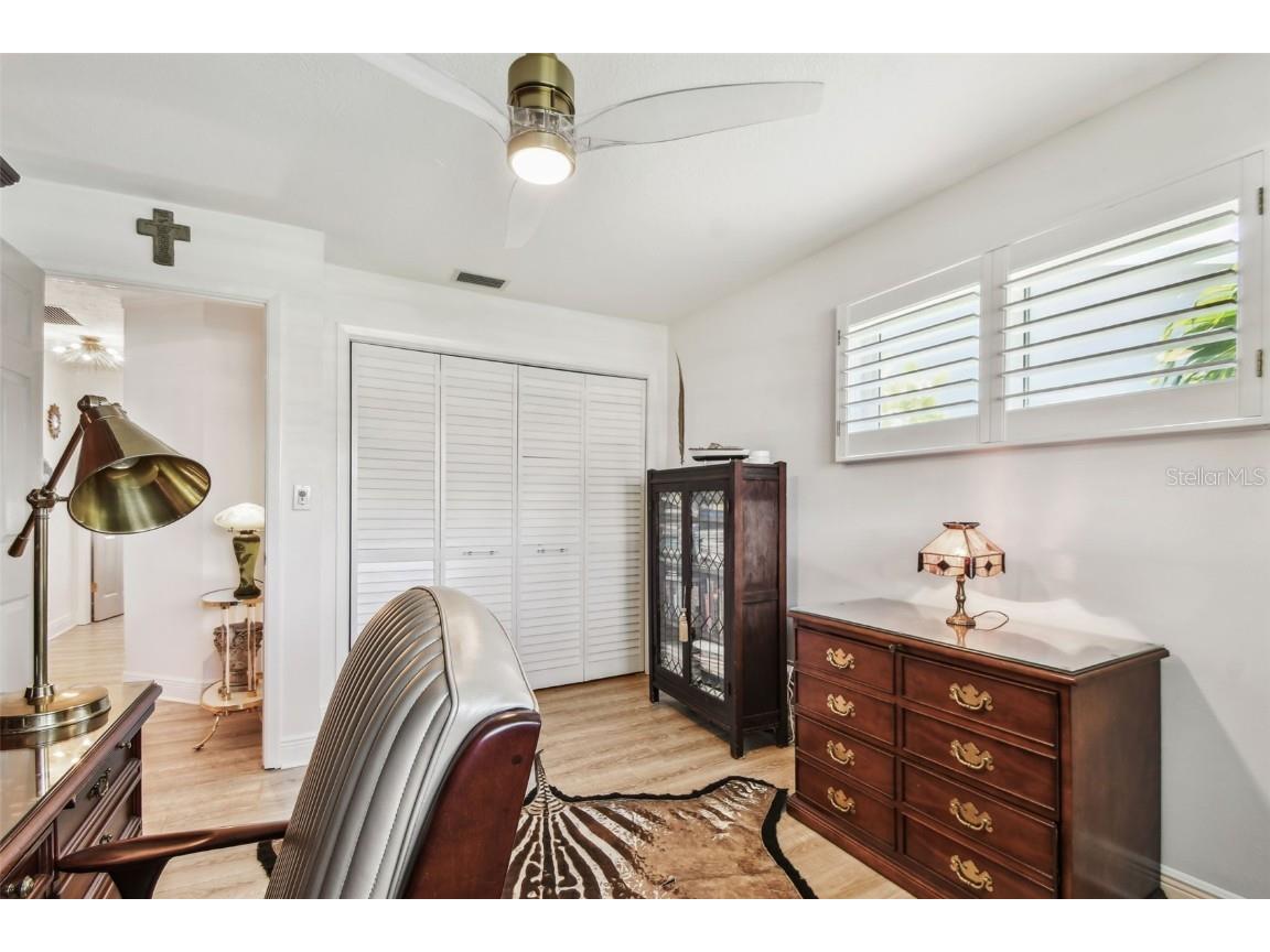 1432 50th Avenue NE Saint Petersburg FL 33703 TB8395985 image36