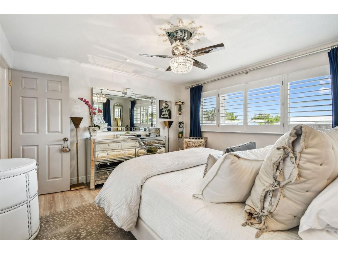 1432 50th Avenue NE Saint Petersburg FL 33703 TB8395985 image41