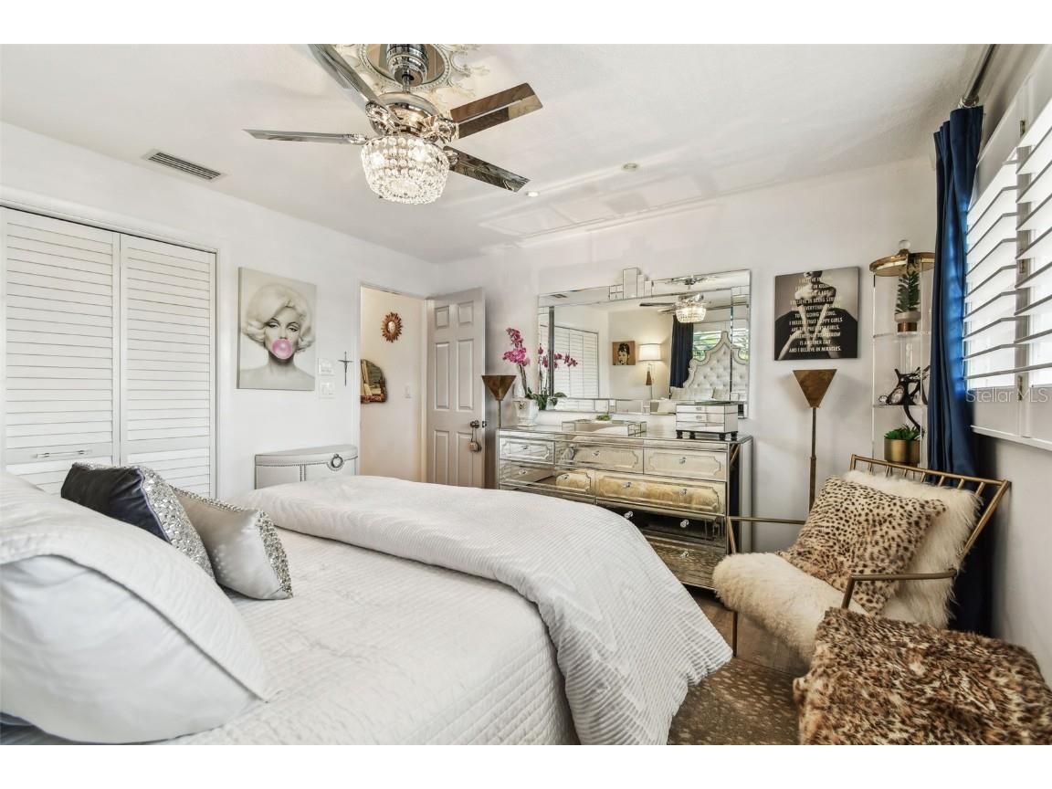 1432 50th Avenue NE Saint Petersburg FL 33703 TB8395985 image42