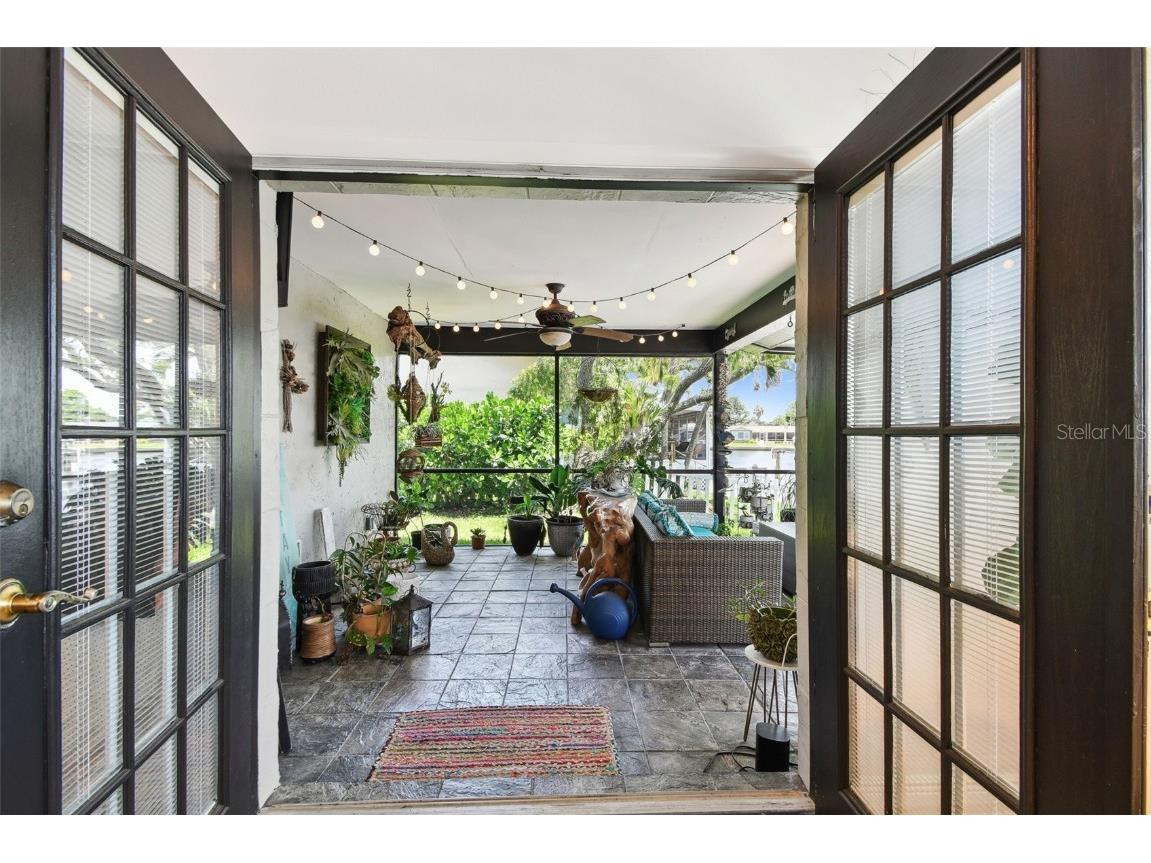 1432 50th Avenue NE Saint Petersburg FL 33703 TB8395985 image48