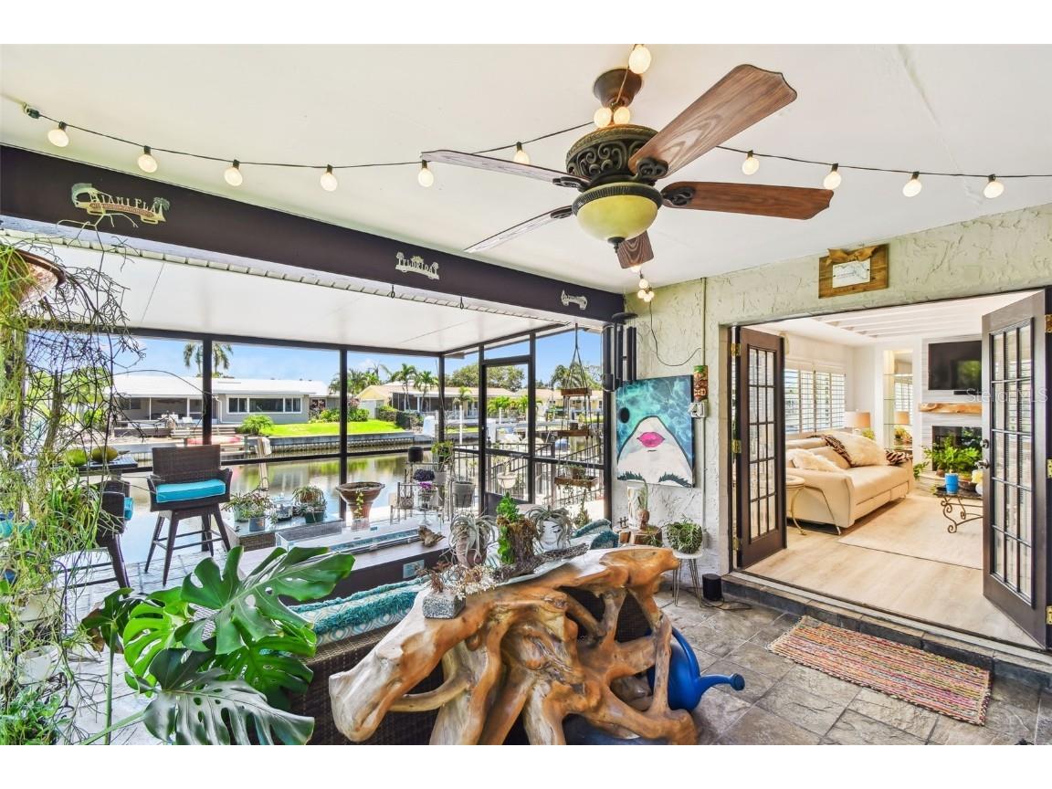 1432 50th Avenue NE Saint Petersburg FL 33703 TB8395985 image49