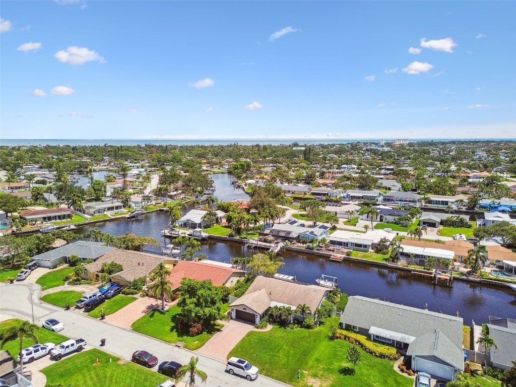 1432 50th Avenue NE Saint Petersburg FL 33703 TB8395985 image53