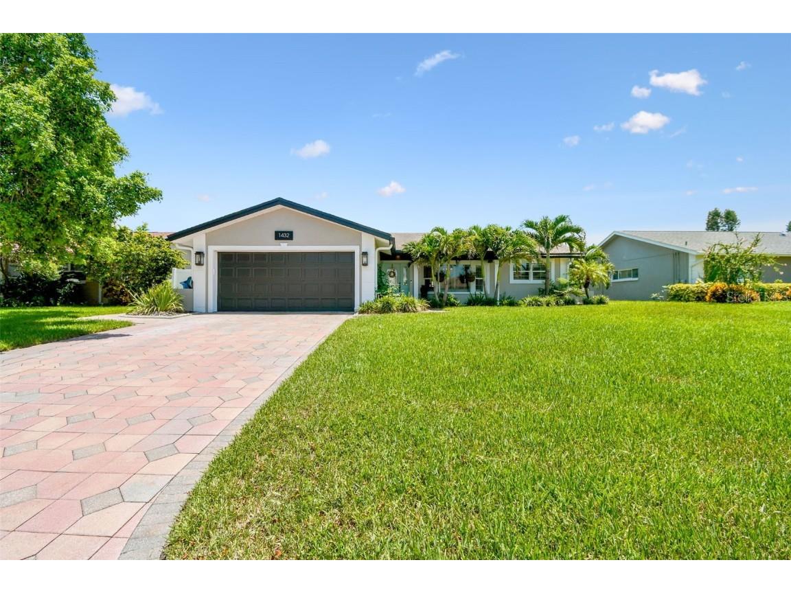 1432 50th Avenue NE Saint Petersburg FL 33703 TB8395985 image60