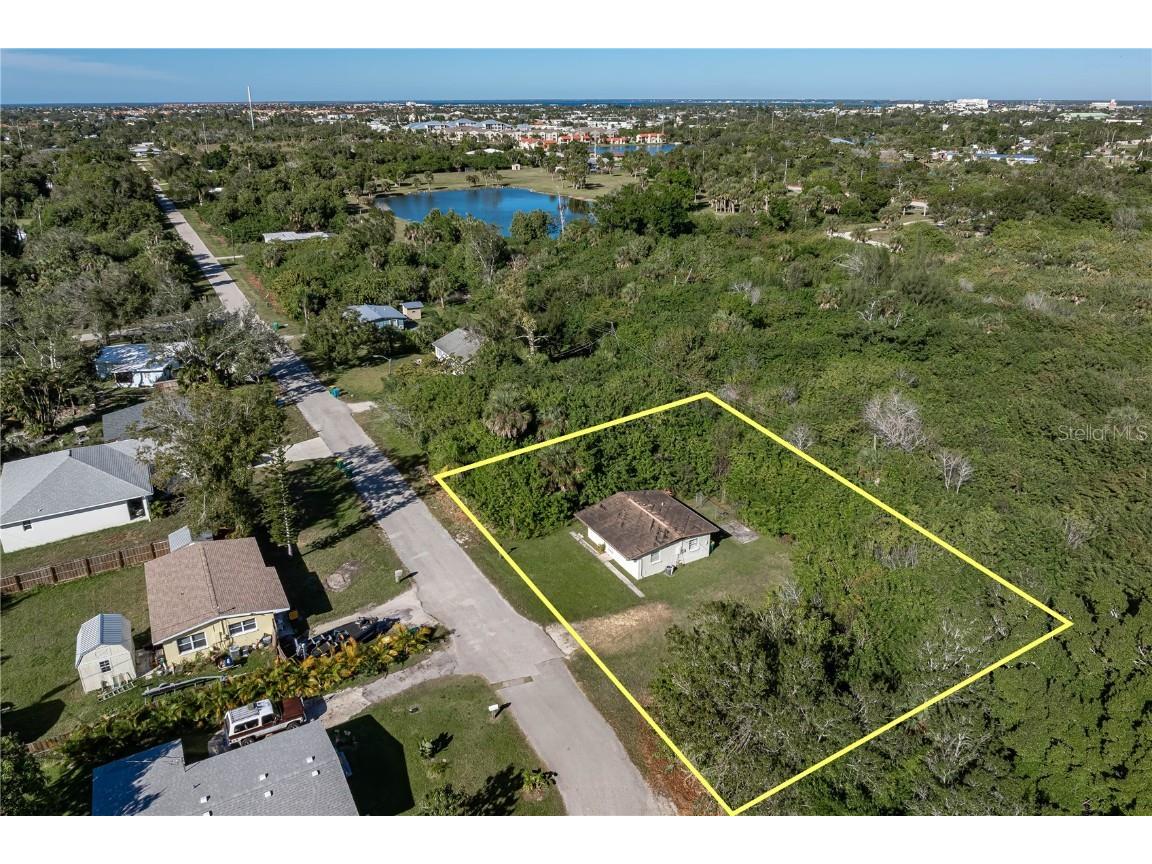 1432 Coral Ridge Drive Punta Gorda FL 33950 C7519208 image3