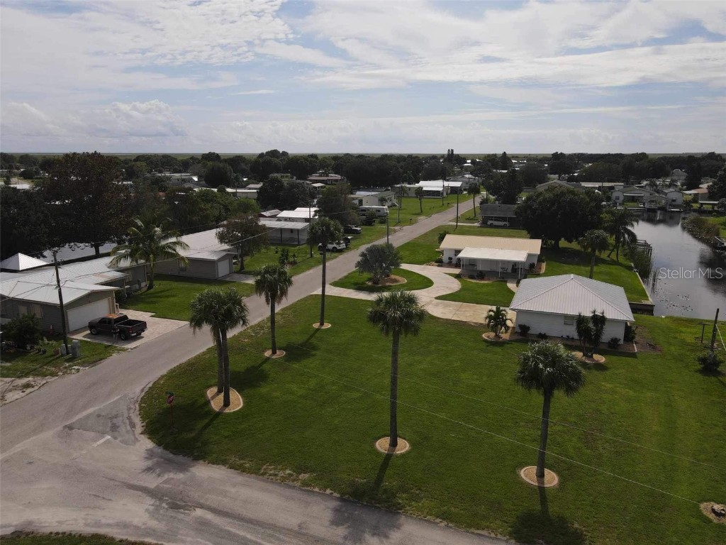 1432 Lake Drive W Okeechobee FL 34974 OK223114 image1