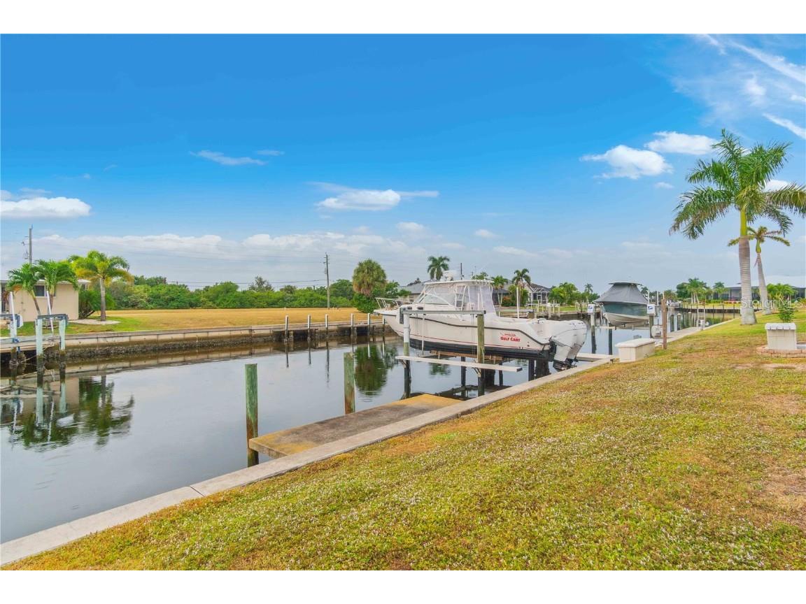 1432 Mediterranean Drive #2B Punta Gorda FL 33950 C7518750 image4