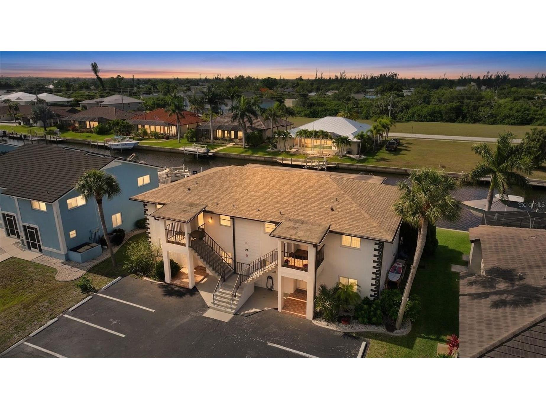 1432 Mediterranean Drive #2B Punta Gorda FL 33950 D6147520 image1