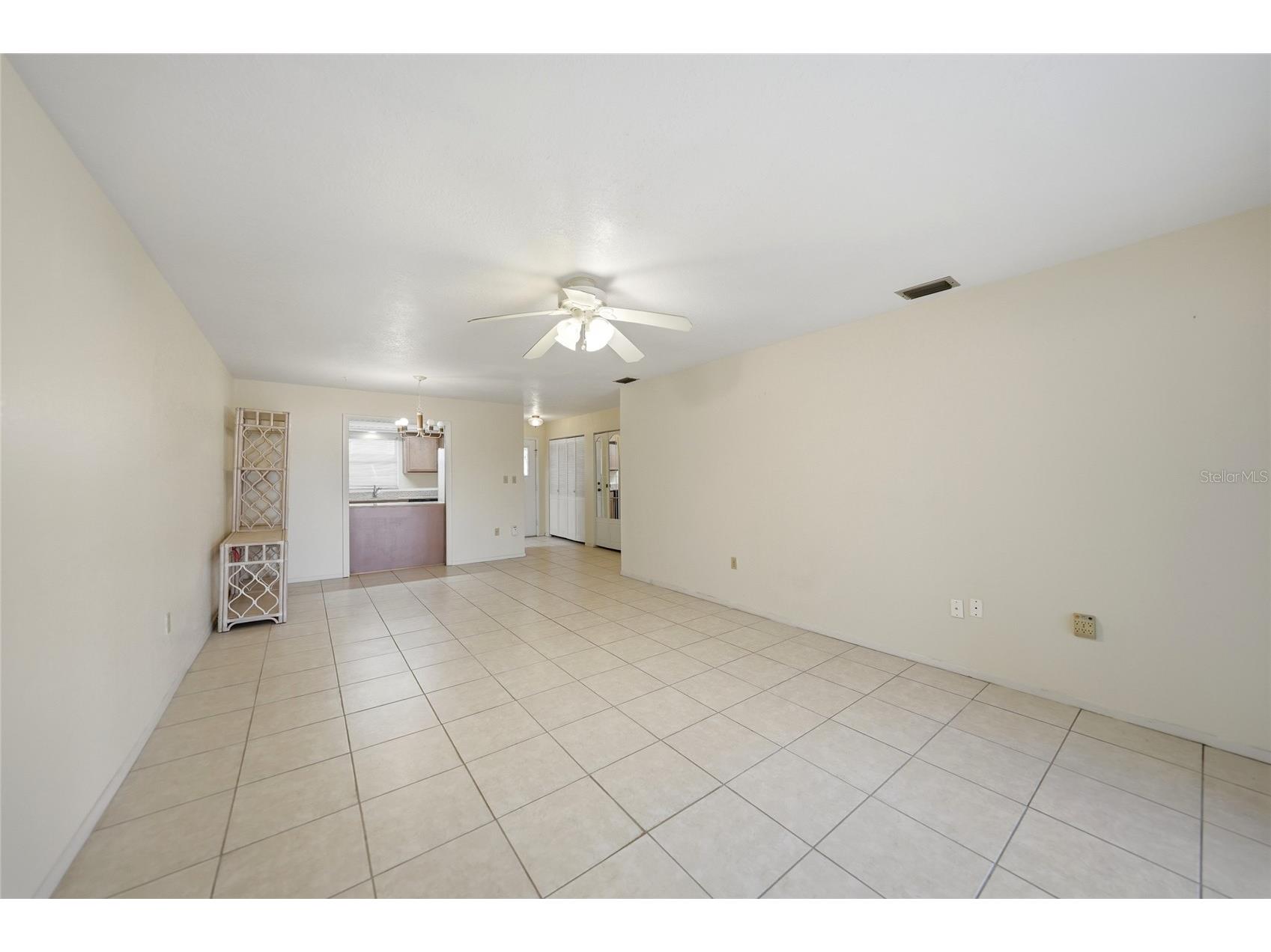 1432 Mediterranean Drive #2B Punta Gorda FL 33950 D6147520 image5