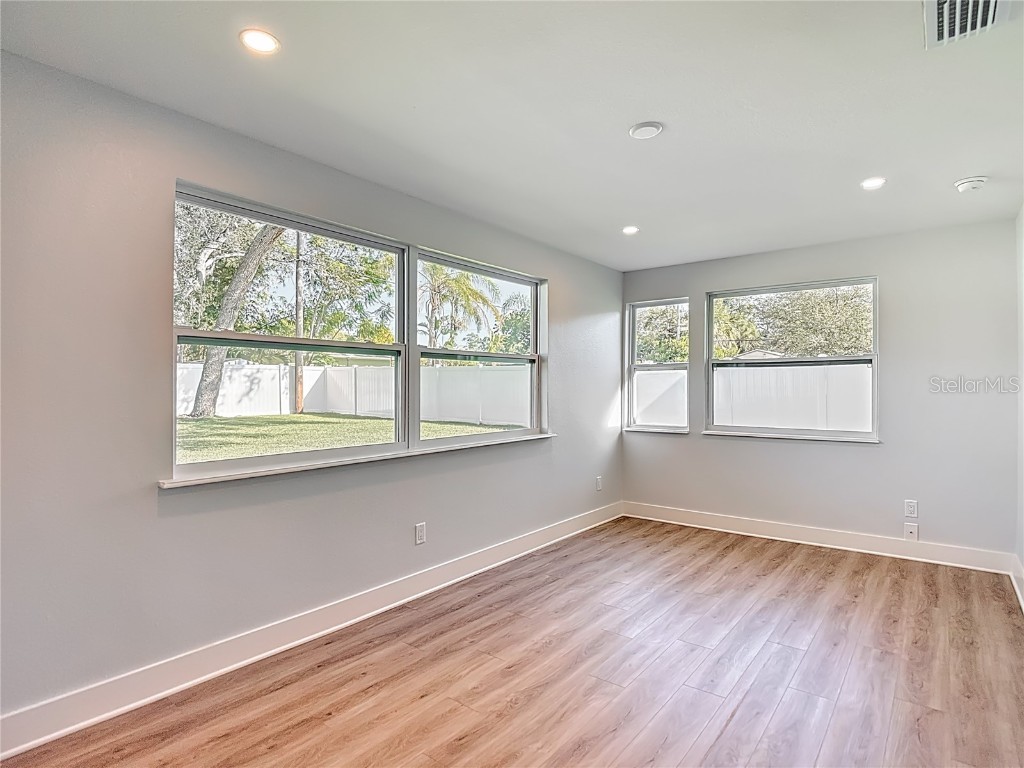 1432 Pine Street Clearwater FL 33756 TB8448953 image18