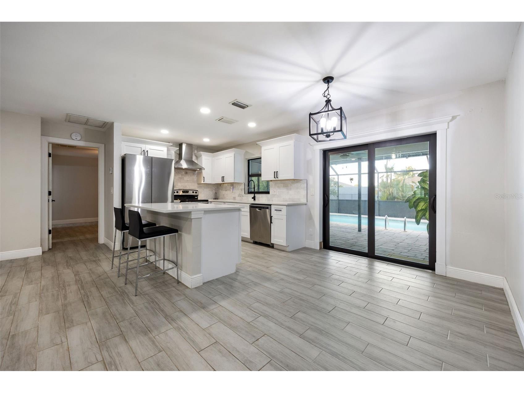 1432 SE 11th Street Cape Coral FL 33990 A4680768 image16