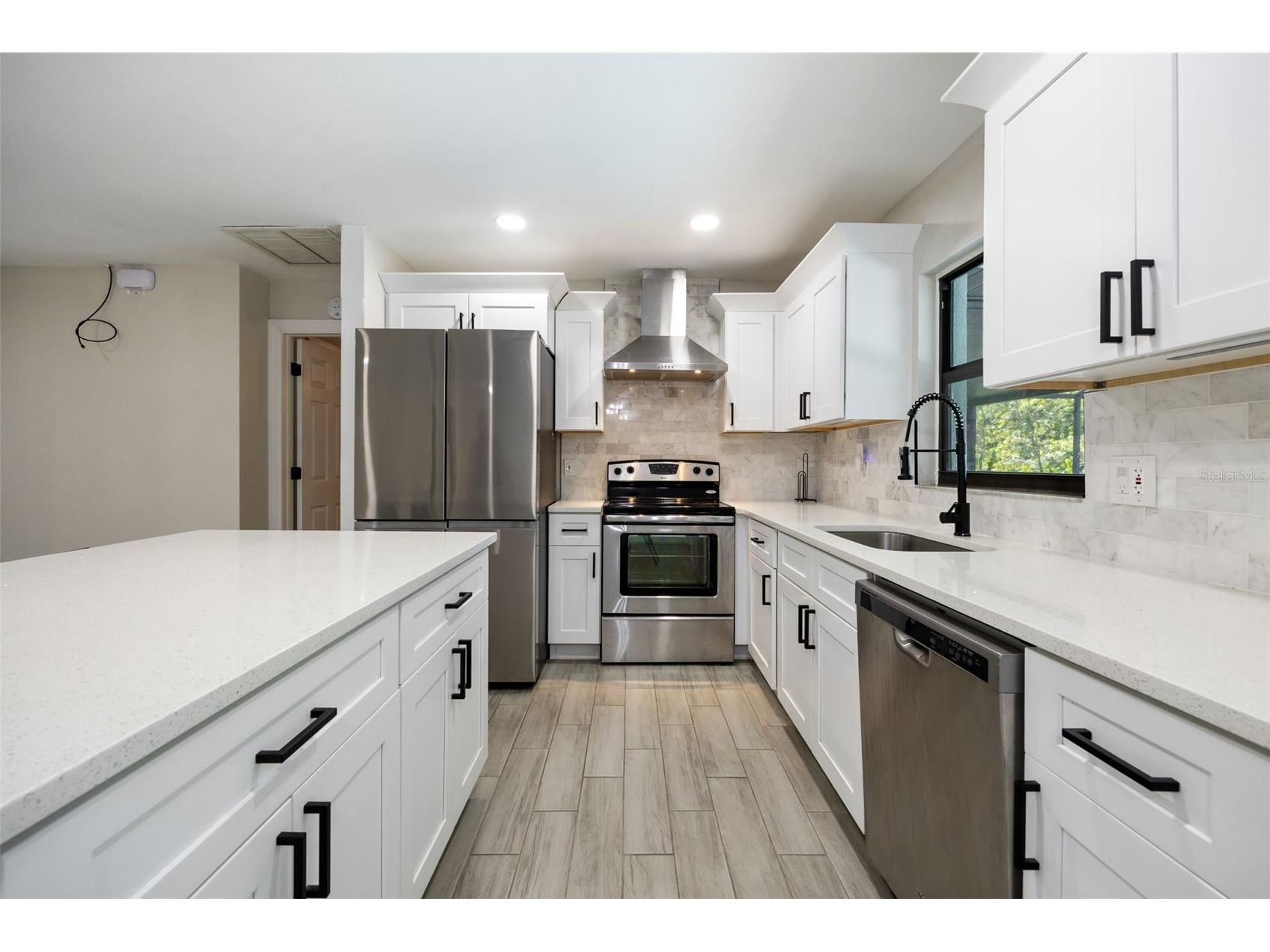 1432 SE 11th Street Cape Coral FL 33990 A4680768 image4