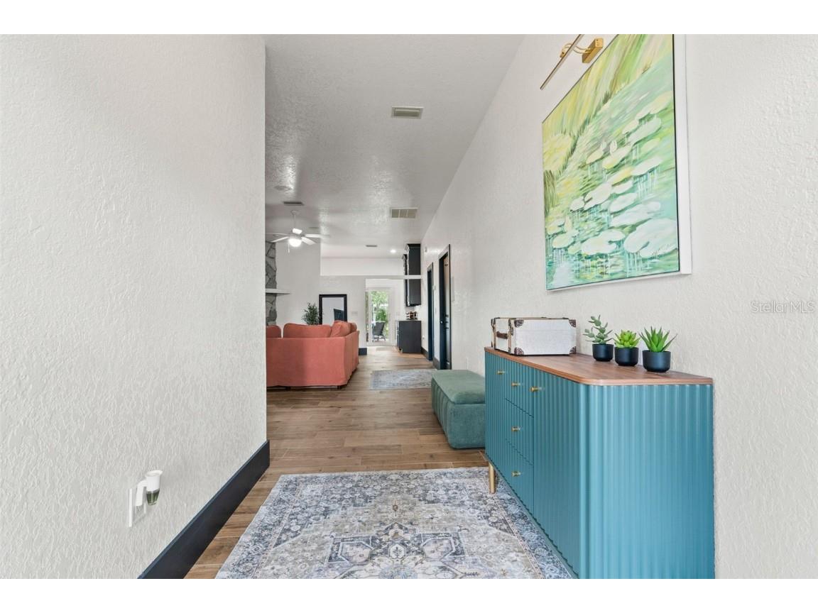 1432 SE 4th Avenue Crystal River FL 34429 OM710846 image11