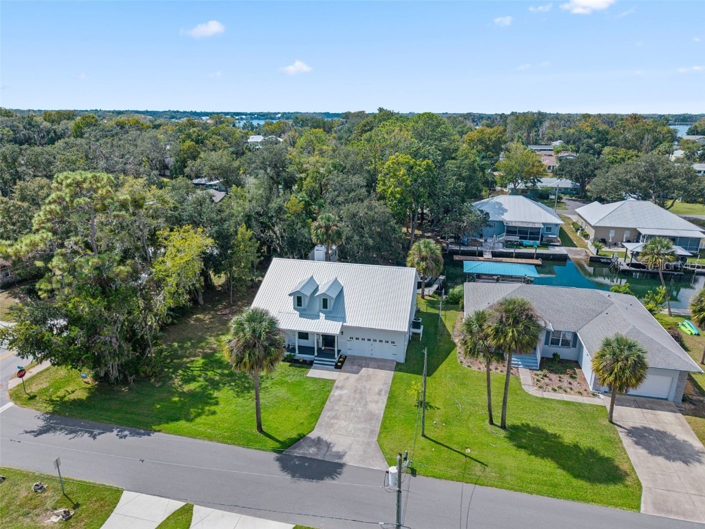 1432 SE 4th Avenue Crystal River FL 34429 OM710846 image32