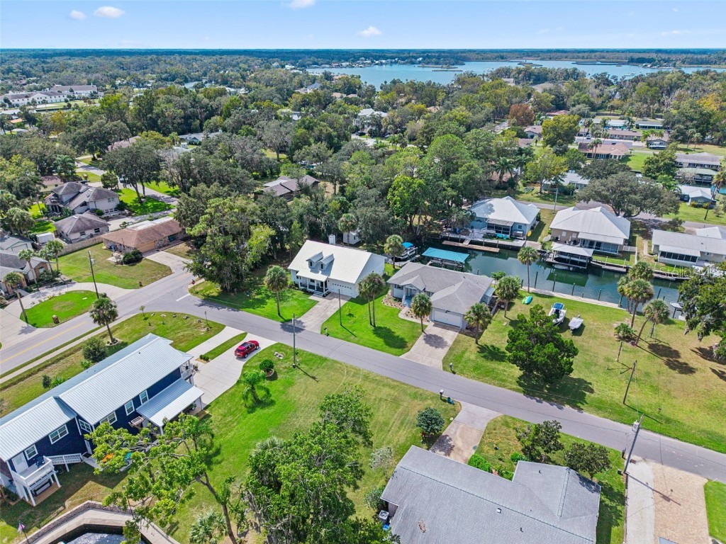 1432 SE 4th Avenue Crystal River FL 34429 OM710846 image36