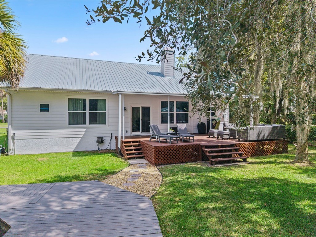 1432 SE 4th Avenue Crystal River FL 34429 OM710846 image39