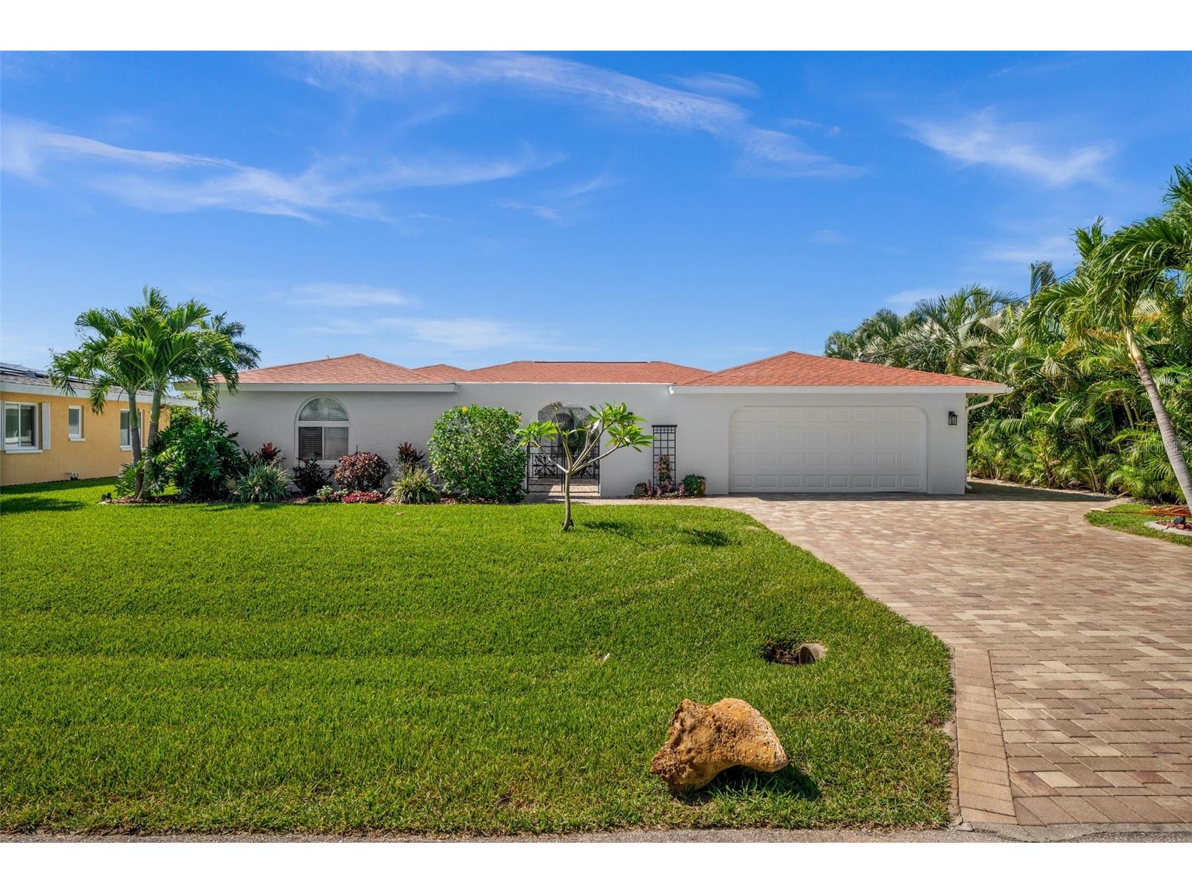 1432 Venetian Court Cape Coral FL 33904 - VIKING CANAL TB8509598 image1