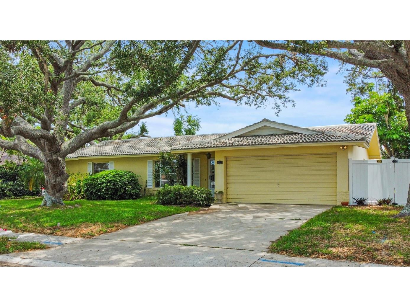 14321 113th Avenue Largo FL 33774 TB8389537 image1