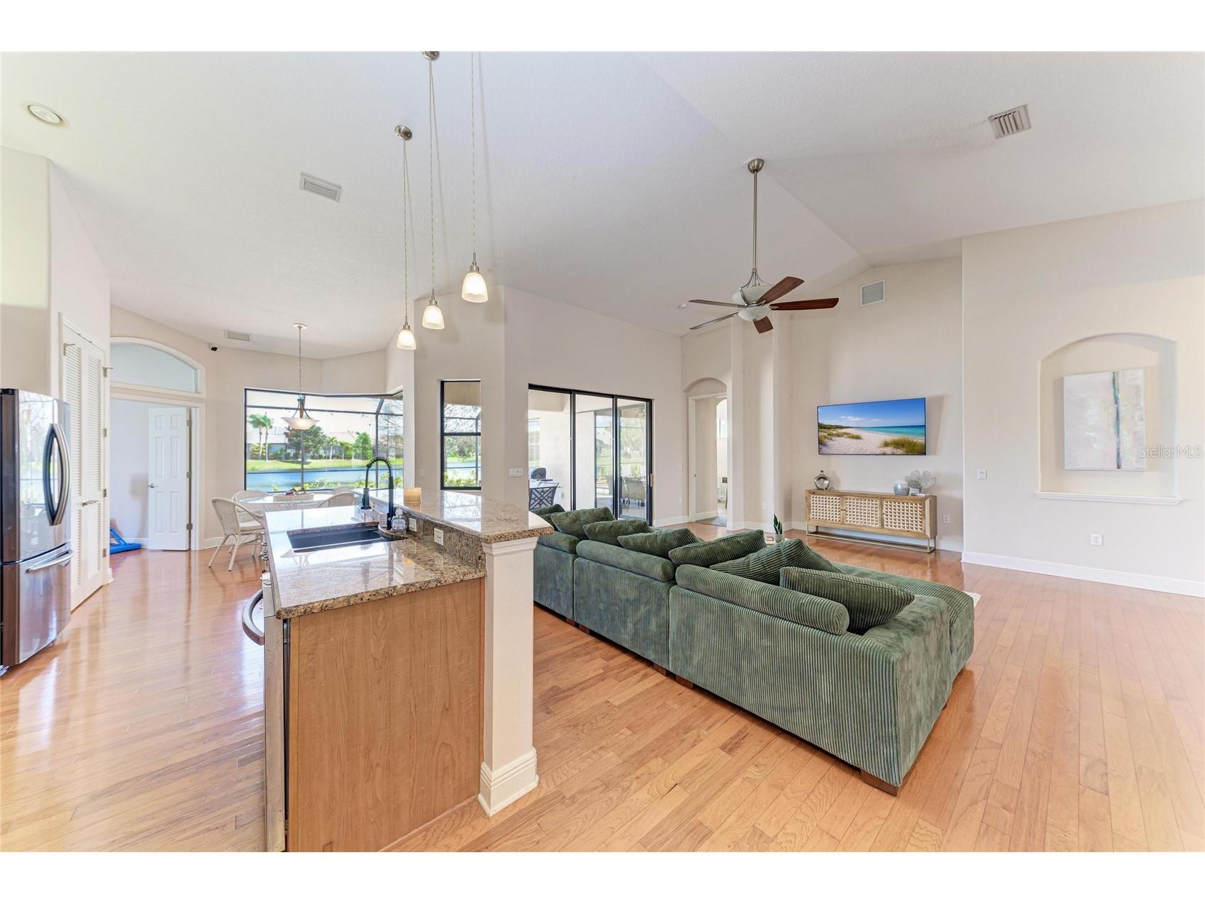 14325 Sundial Place Lakewood Ranch FL 34202 A4686524 image12