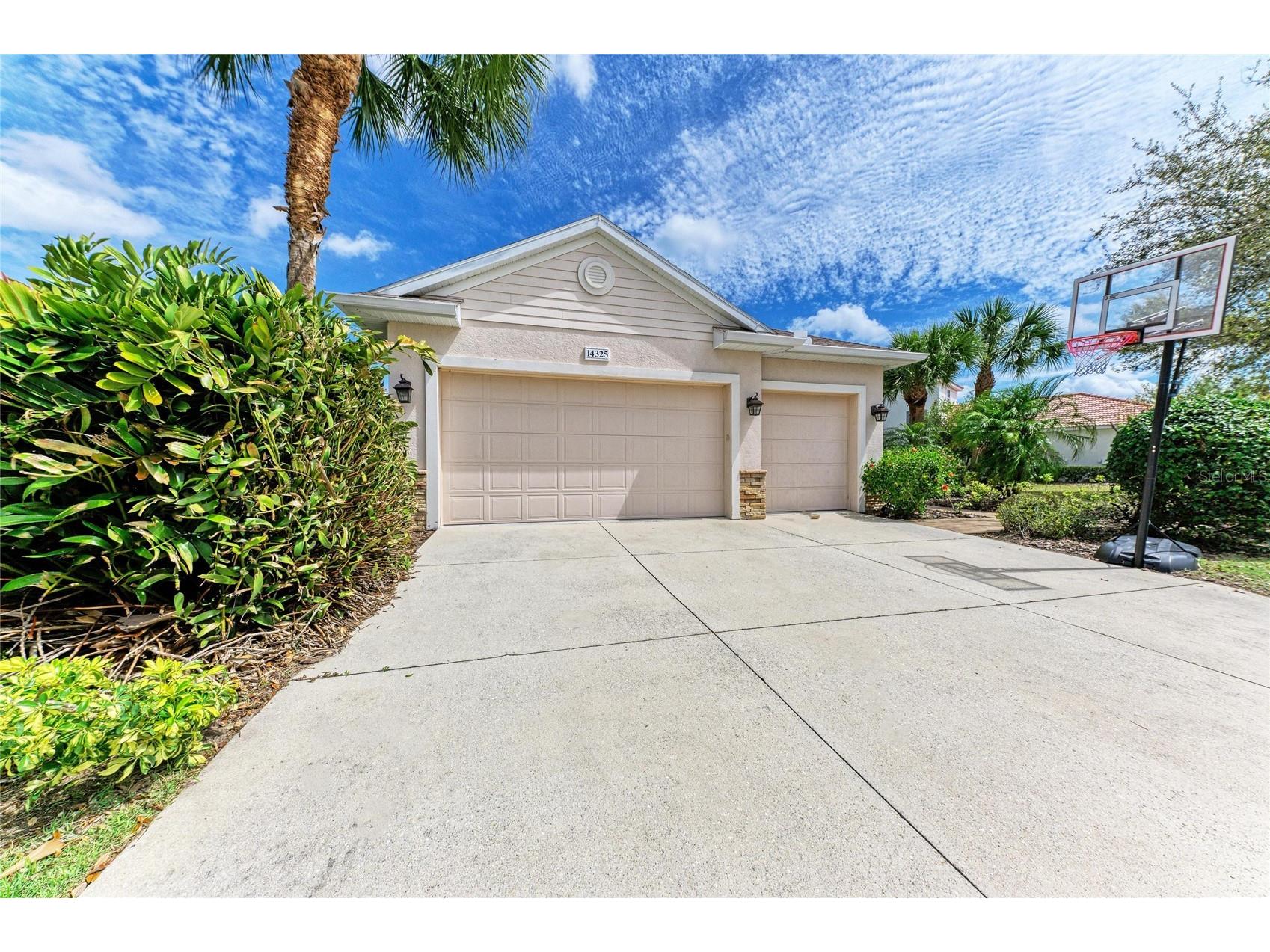 14325 Sundial Place Lakewood Ranch FL 34202 A4686524 image45