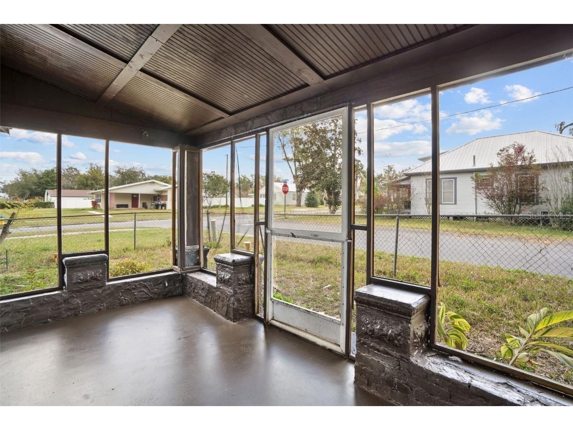 14329 14th Street Dade City FL 33523 TB8349827 image10