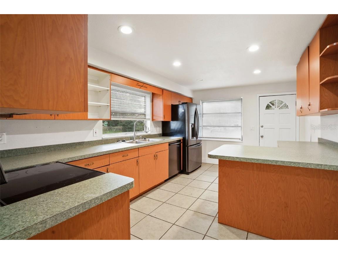 14329 14th Street Dade City FL 33523 TB8349827 image11