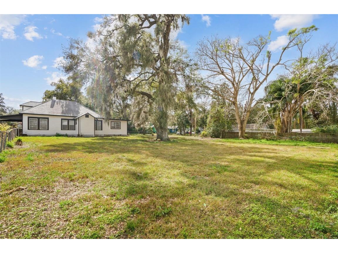 14329 14th Street Dade City FL 33523 TB8349827 image26