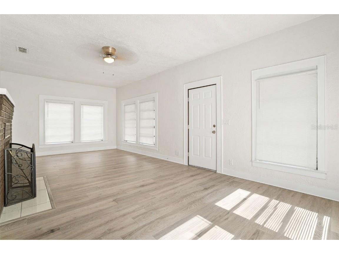 14329 14th Street Dade City FL 33523 TB8349827 image6