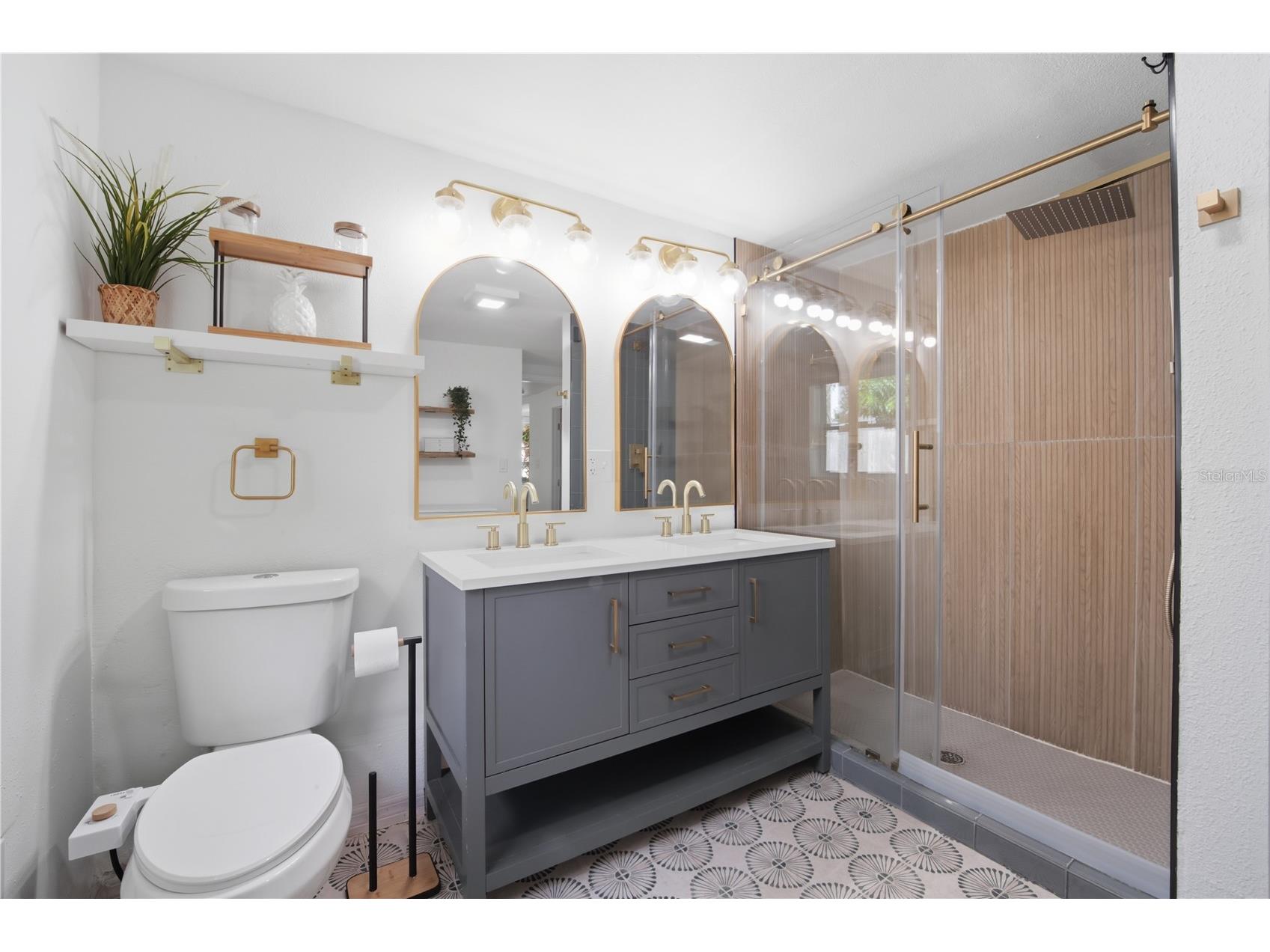 1433 27th Avenue S Saint Petersburg FL 33705 TB8436782 image20