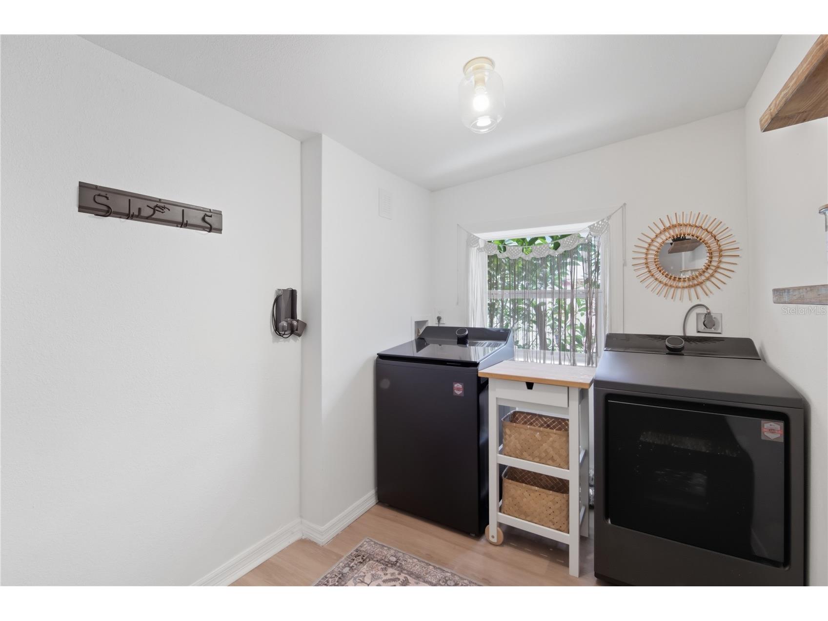 1433 27th Avenue S Saint Petersburg FL 33705 TB8436782 image28