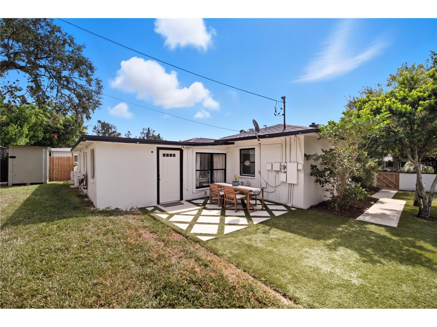 1433 27th Avenue S Saint Petersburg FL 33705 TB8436782 image30