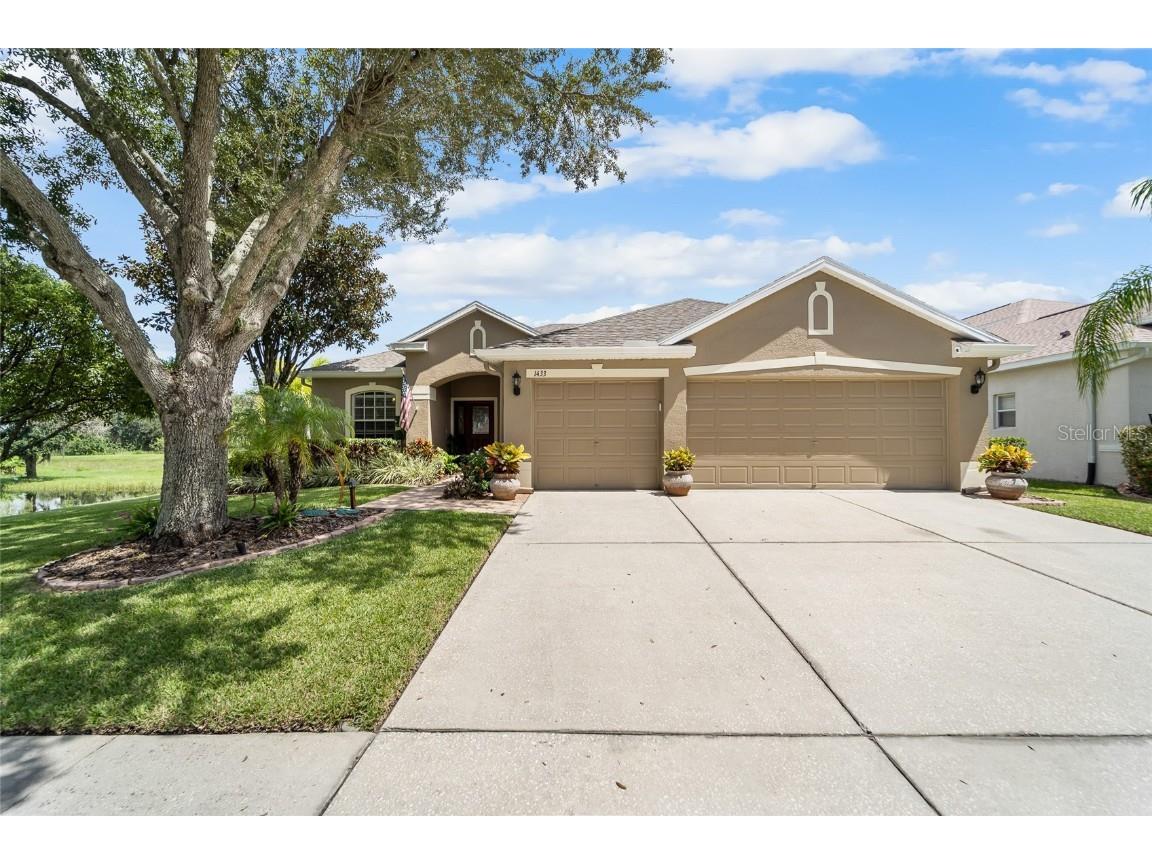 1433 Emerald Hill Way Valrico FL 33594 T3472209 image1