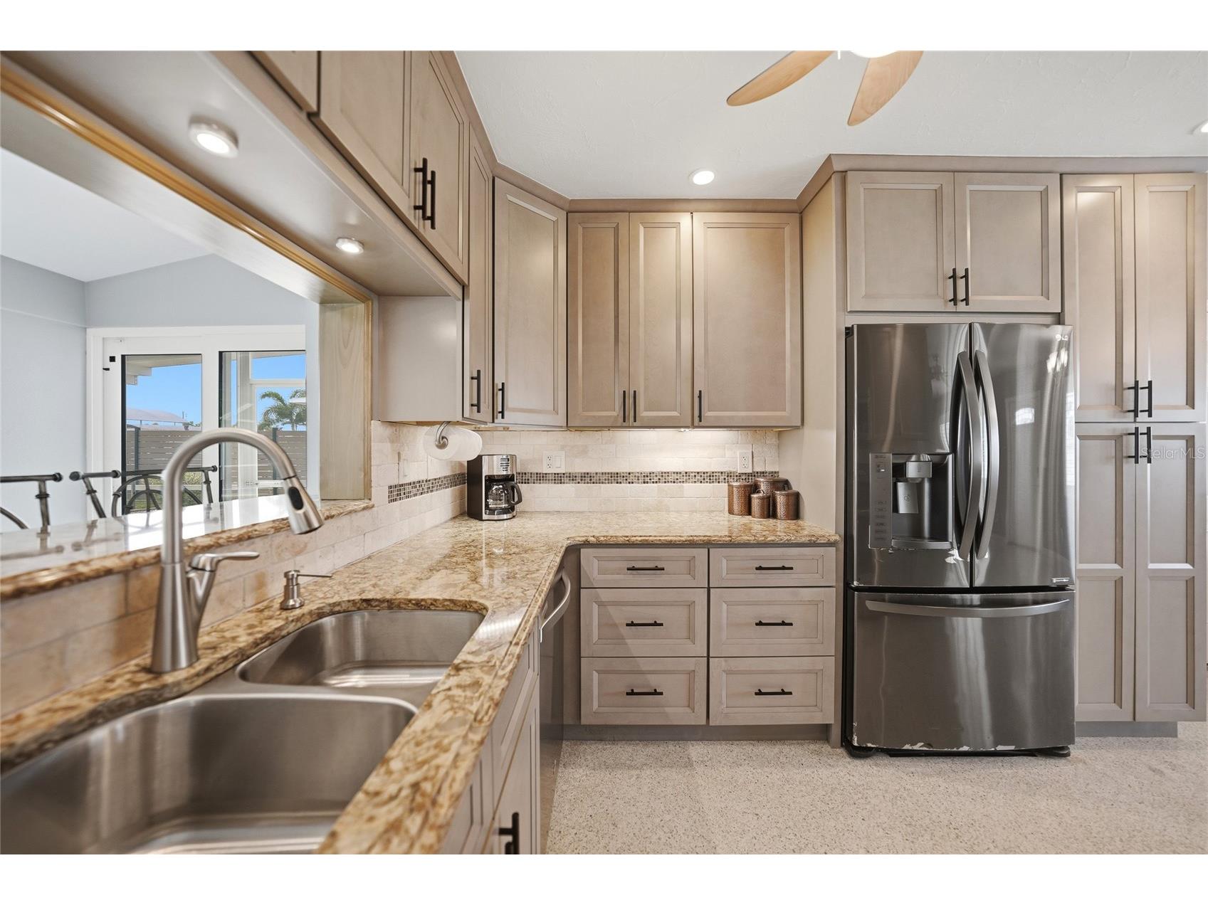 1433 Lemon Bay Drive Englewood FL 34223 D6147608 image12