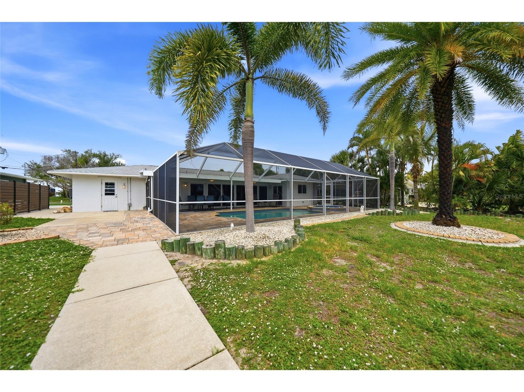 1433 Lemon Bay Drive Englewood FL 34223 D6147608 image30