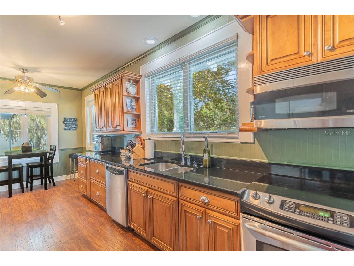 1433 N Lake Howard Drive Winter Haven FL 33881 - LAKE HOWARD P4936872 image11